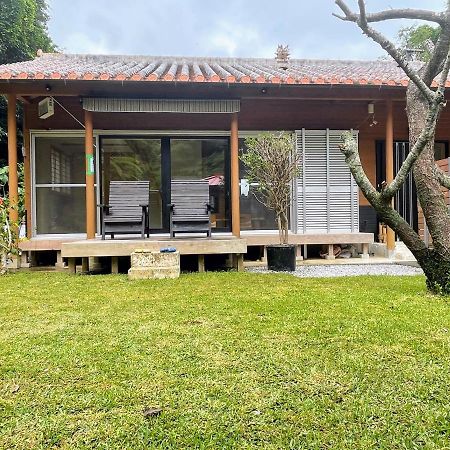 マムヴィッラin森の中の一軒家 Villa Nago Ngoại thất bức ảnh